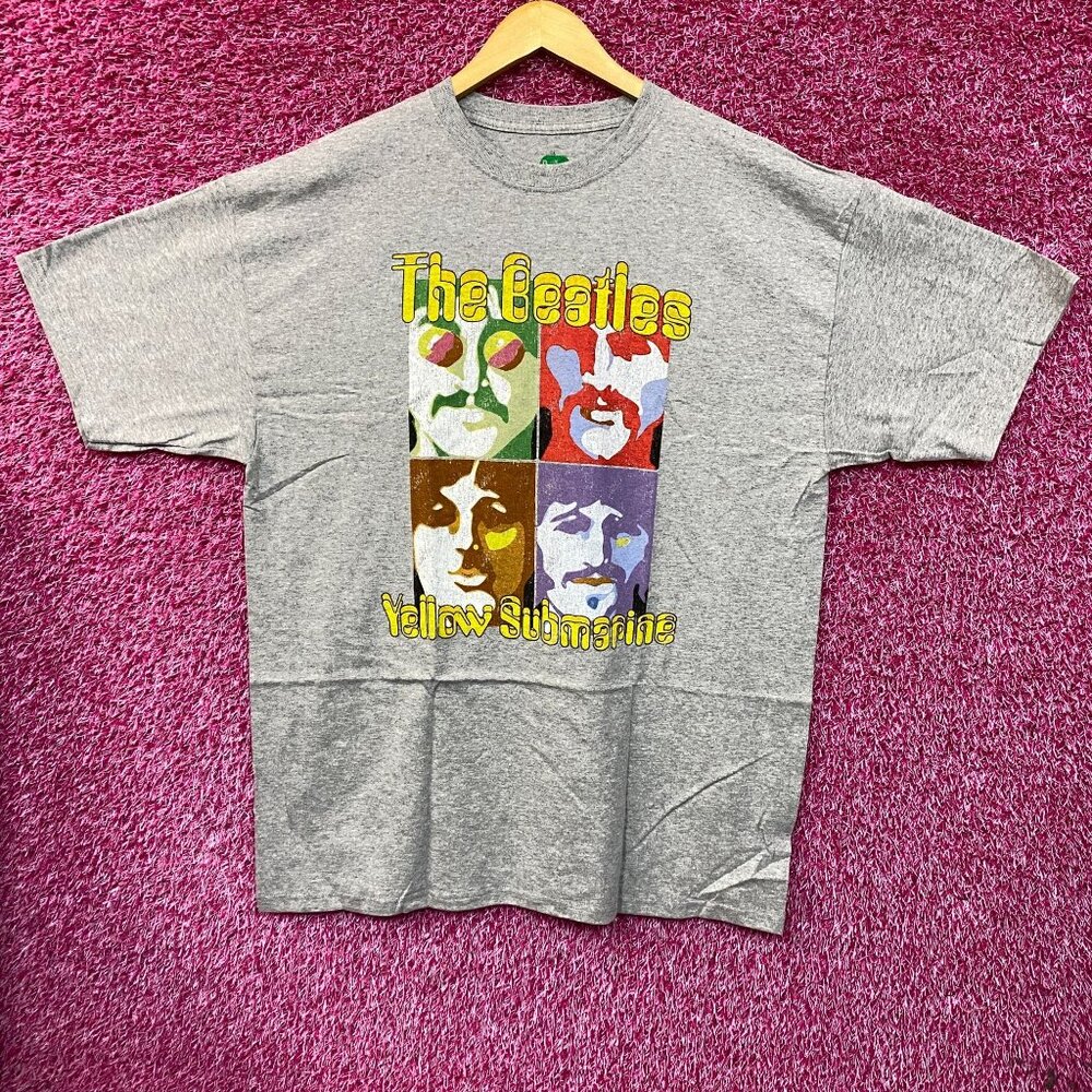 The Beatles Yellow Submarine Rock Tshirt size Extra Large